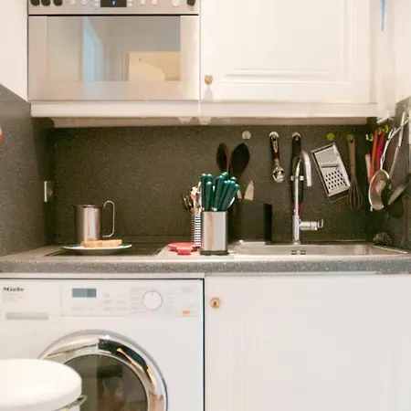 Nice Studio With Balcon Near The Bois De Boulogne *