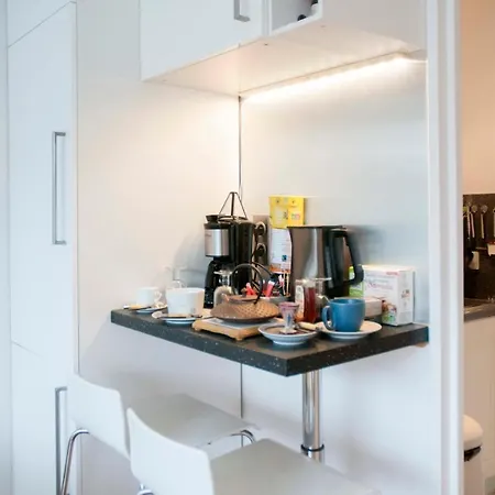 Nice Studio With Balcon Near The Bois De Boulogne Paris